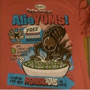 AlieYums T-shirt